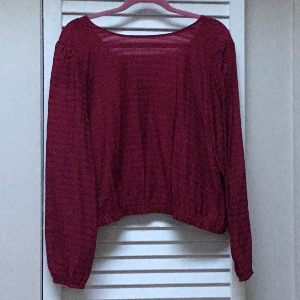 Stripe wrap back crop blouse - Picture 2 of 7